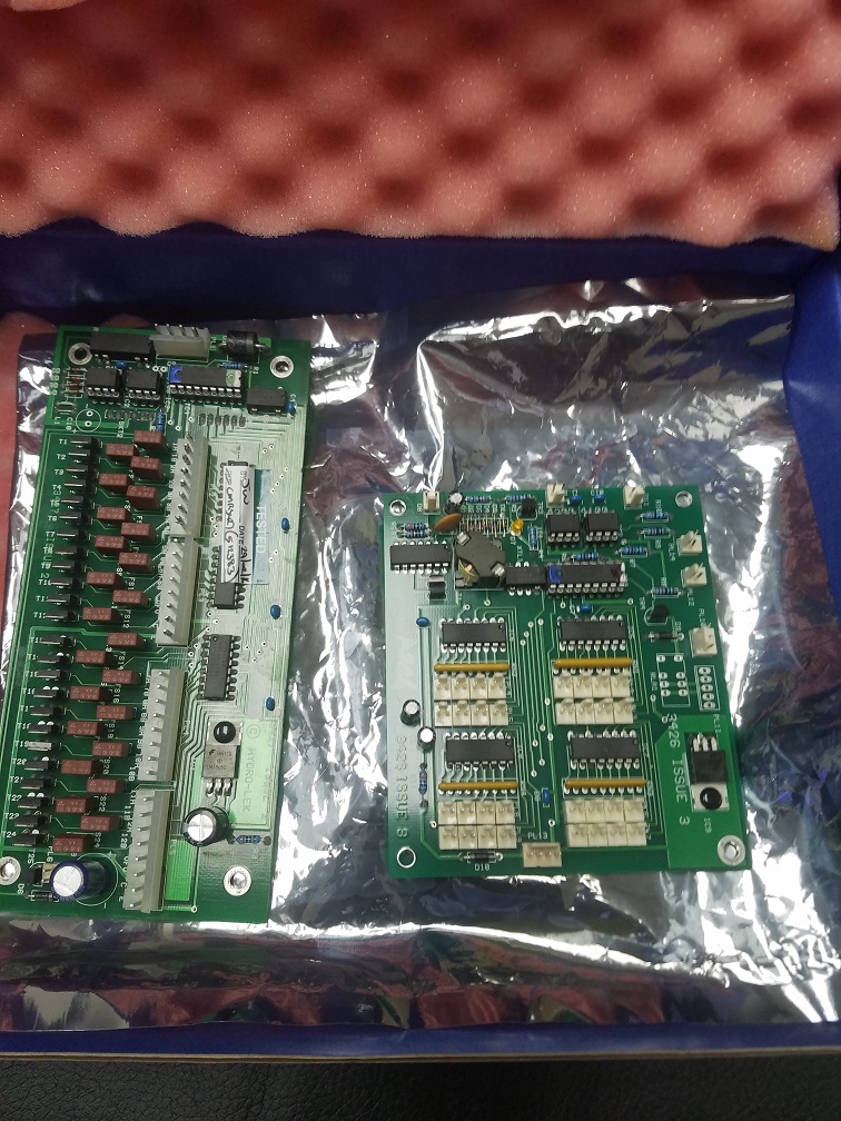 2 x Hydro-Lek Control Cards