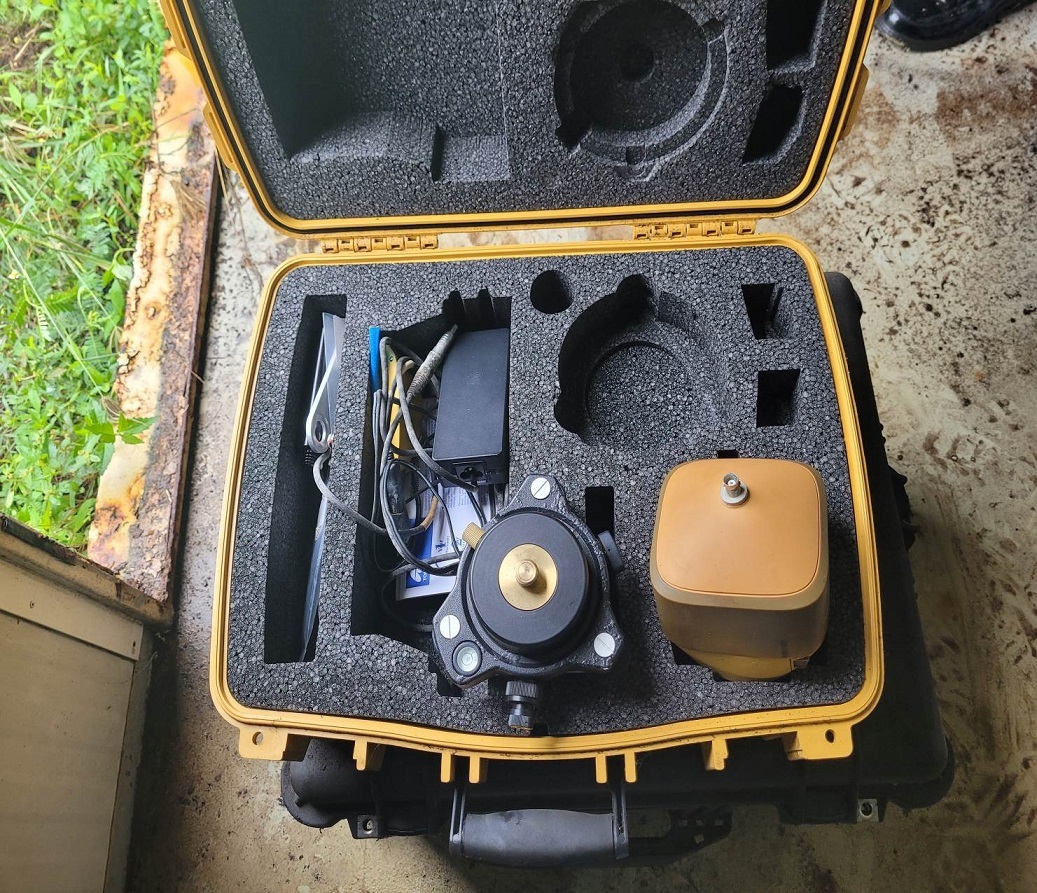 Topcon HiPer HR GNSS Receiver