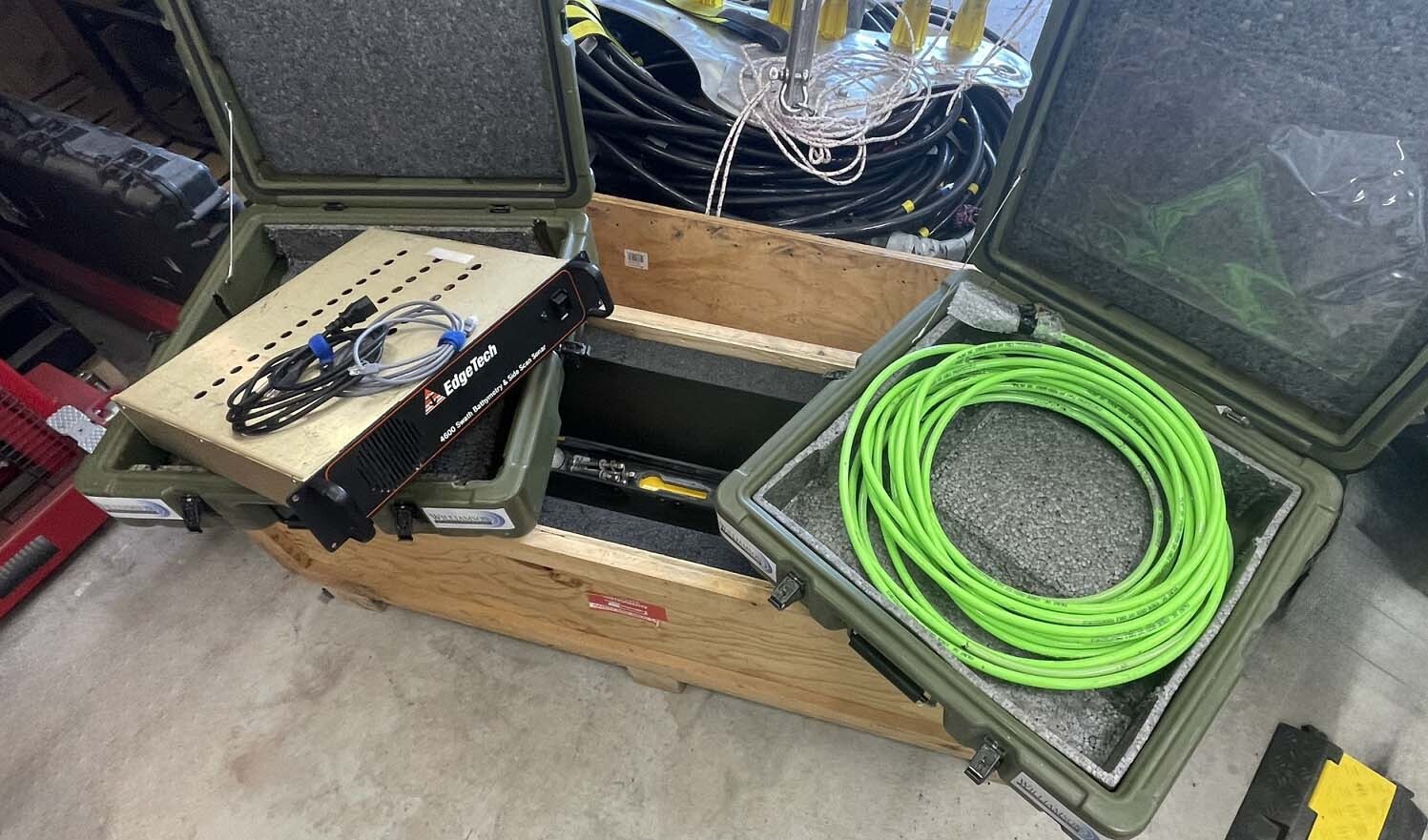 Edgetech 4600 System