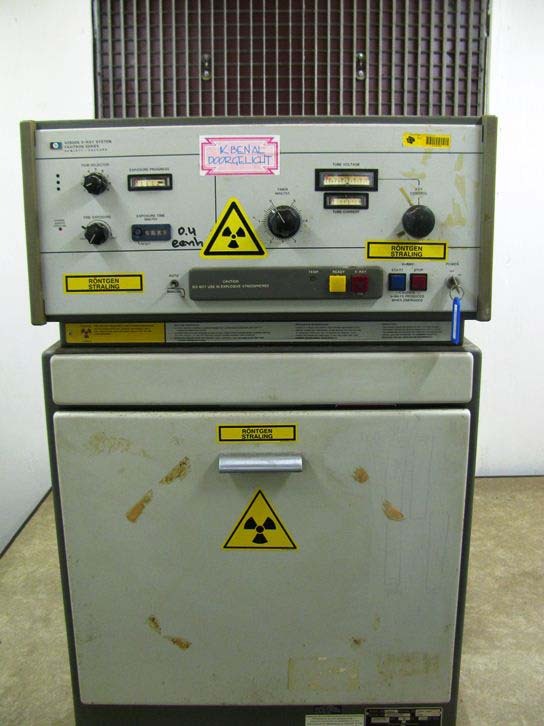 Hewlett-Packard Faxitron Cabinet X-Ray system