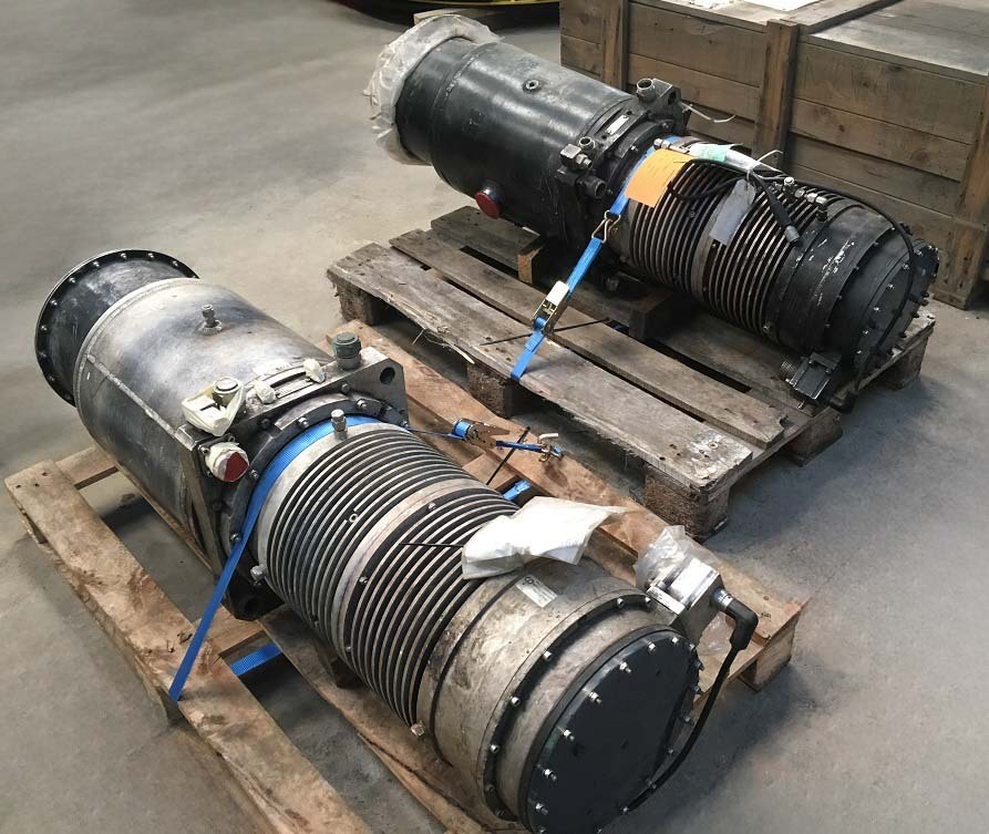 2 x Slingsby 75hp HPUs