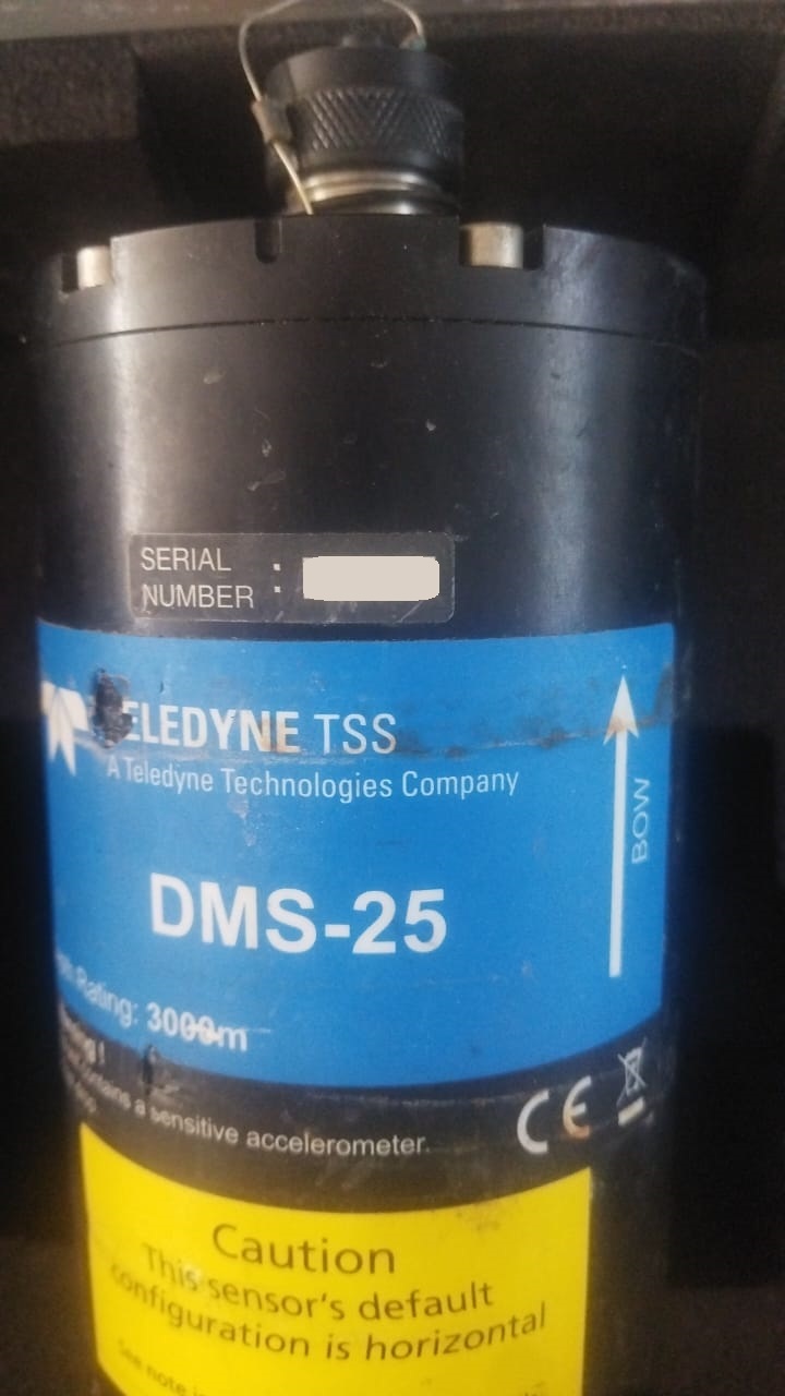 5 x TSS DMS-25 Motion Reference Units (MRU)