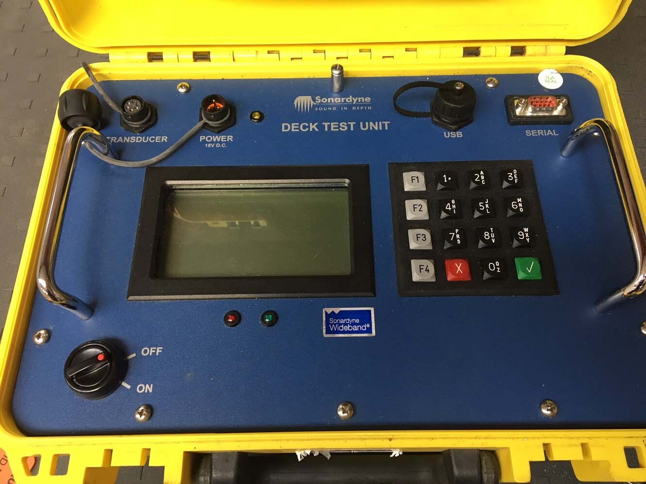 Sonardyne Deck Test Unit
