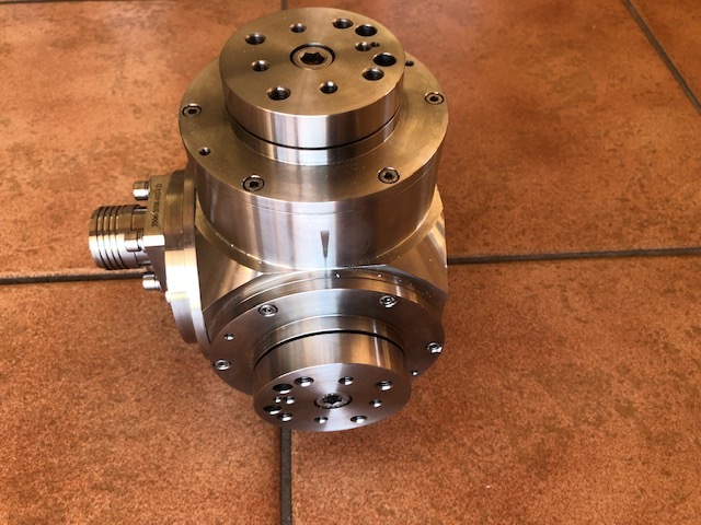 Kongsberg Pan & Tilt Unit