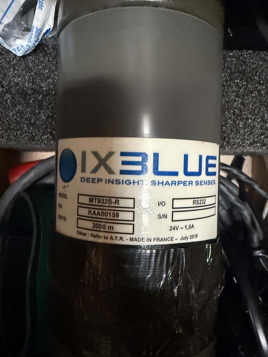 2 x iXblue USBL Mini Transponders