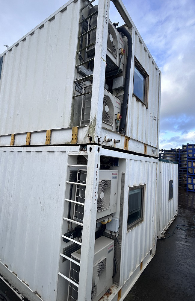 Laundry/Medic Container