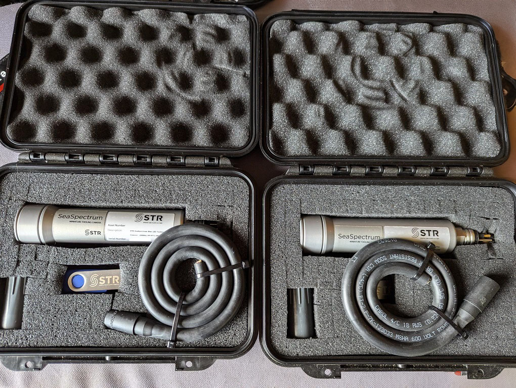 2 x STR Colour Cameras