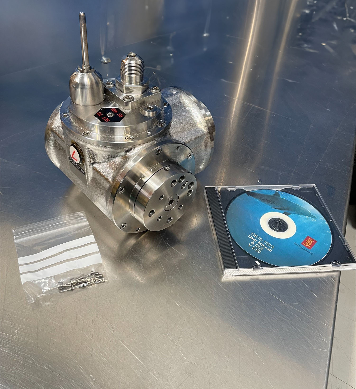 Kongsberg Pan & Tilt Unit