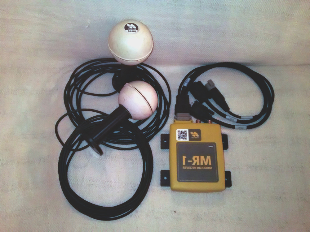 Topcon MR-1 Heading System