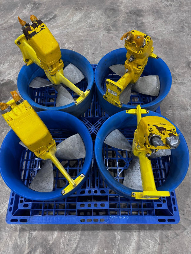 4 x Sub-Atlantic 420 Thrusters