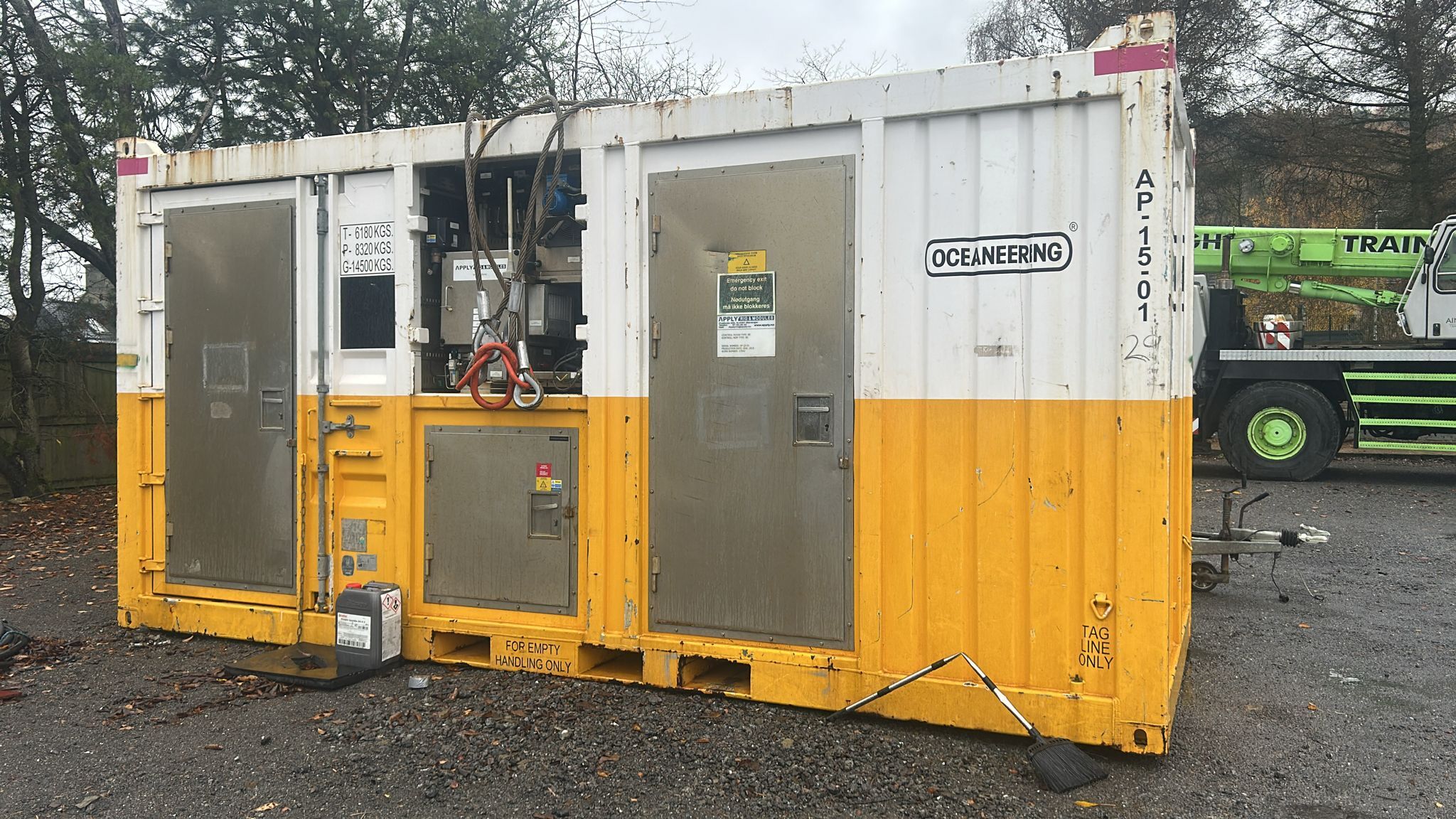 20’ Combined Control/Workshop Van