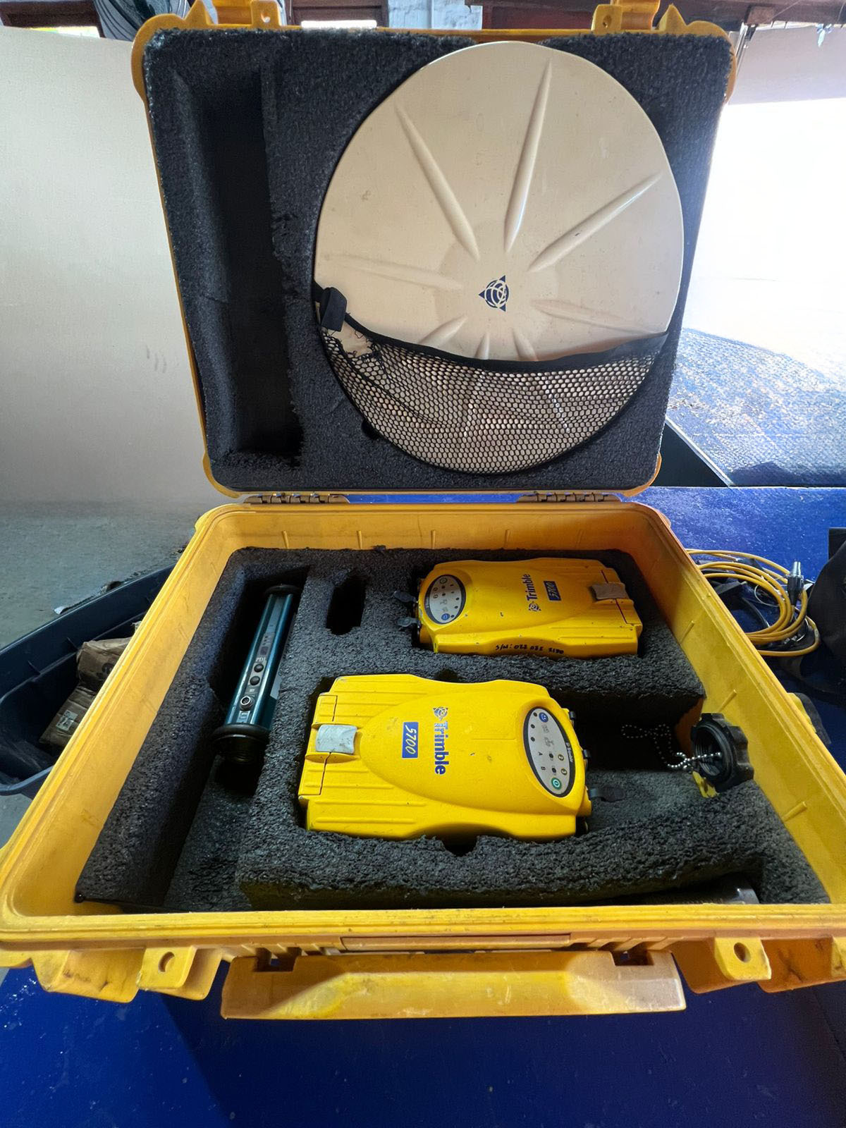 Trimble 5700 GNSS System