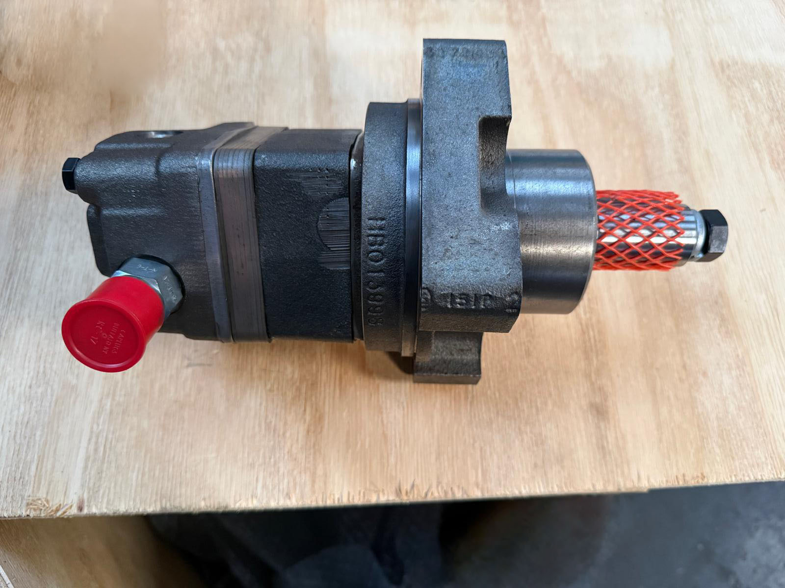 2 x Hydraulic Drive Motors