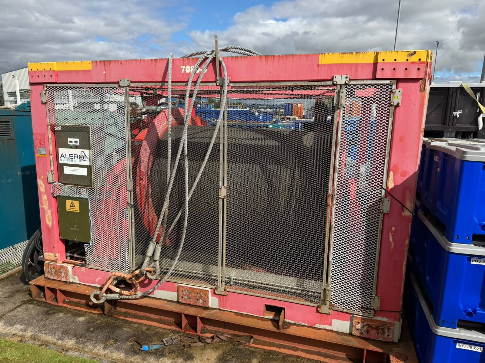 Odim AHC Winch & HPU