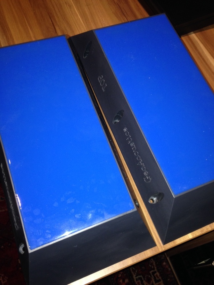 2 x GeoAcoustics GeoSwath Transducers