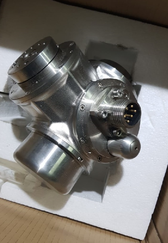 Kongsberg Pan & Tilt Unit