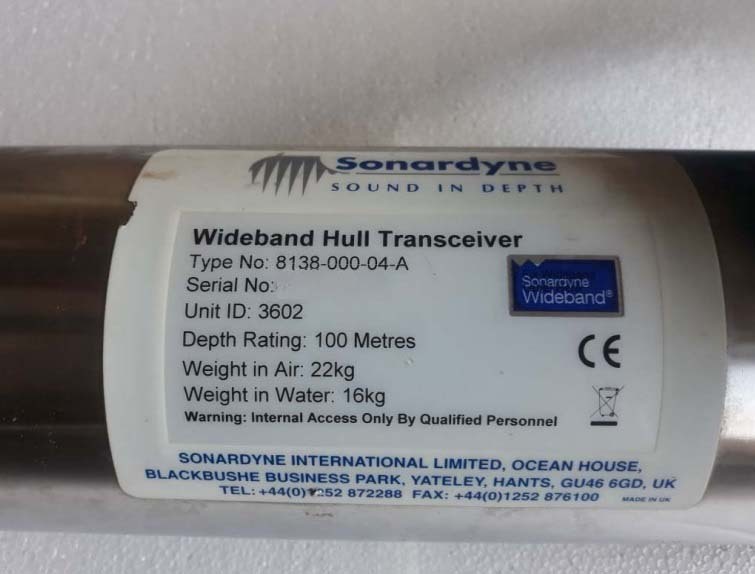 Sonardyne 8136 Wideband Hull Transceiver