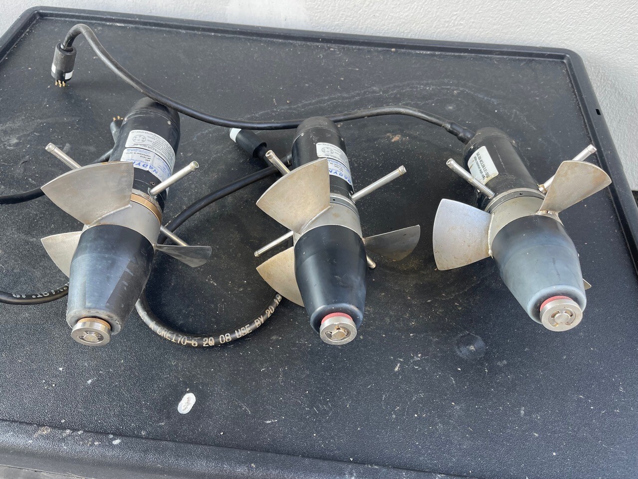 3 x Tecnadyne 540 Thrusters